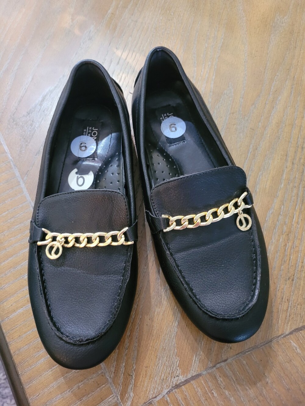 Jones New York Comfortable & Stylish Chain Loafers Size 9 New Without Tag!